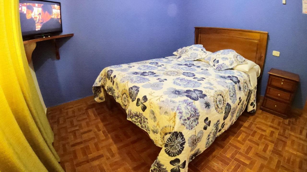 Hostal Casa Montoya Baños Kültér fotó