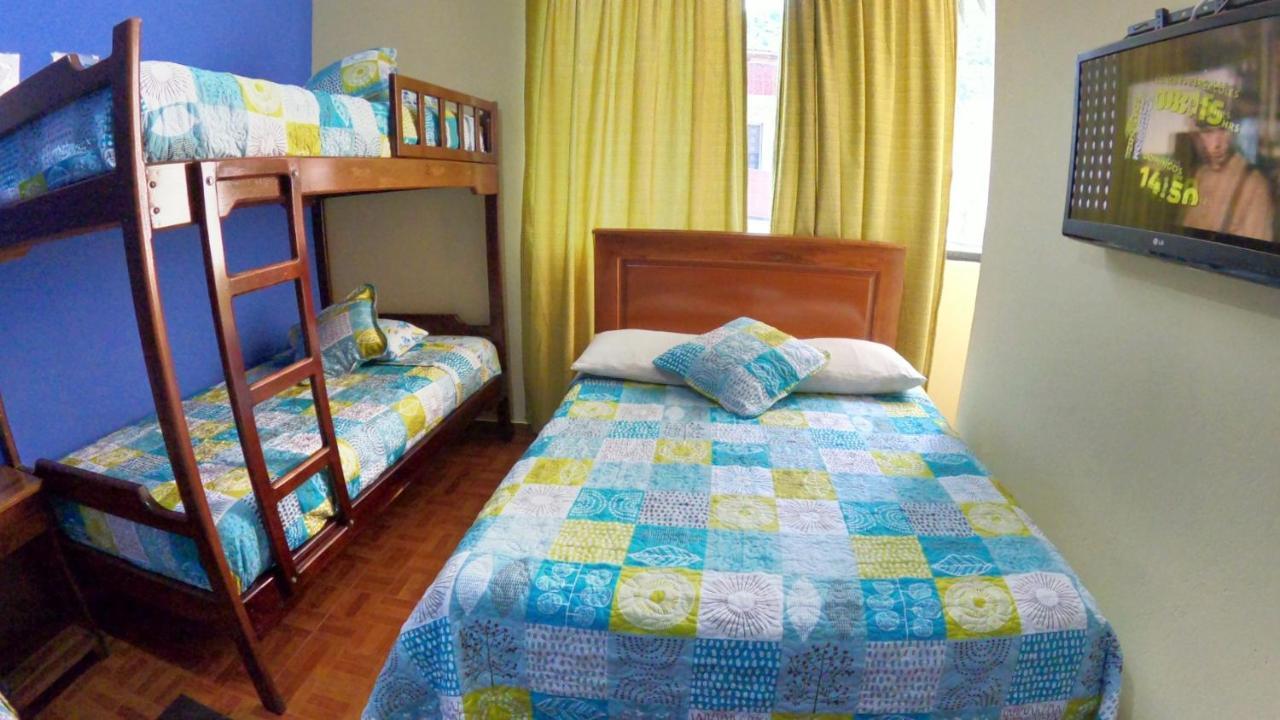 Hostal Casa Montoya Baños Kültér fotó