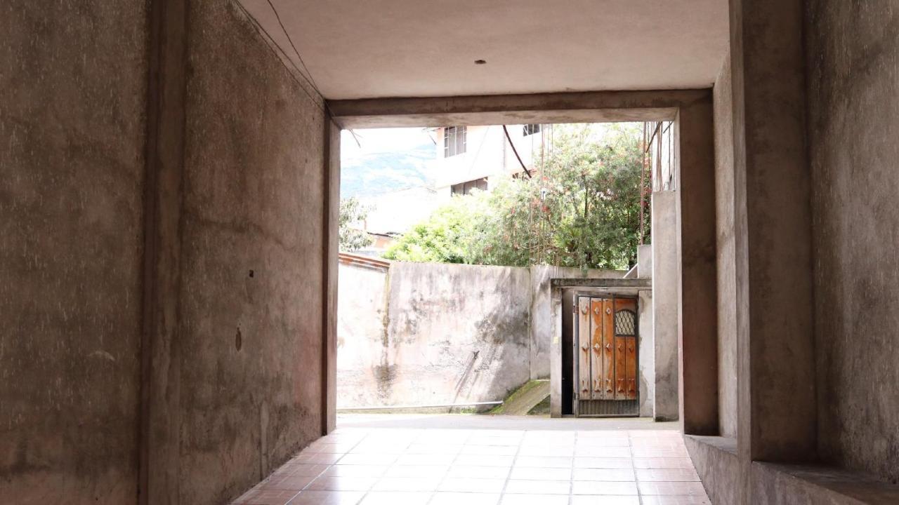 Hostal Casa Montoya Baños Kültér fotó